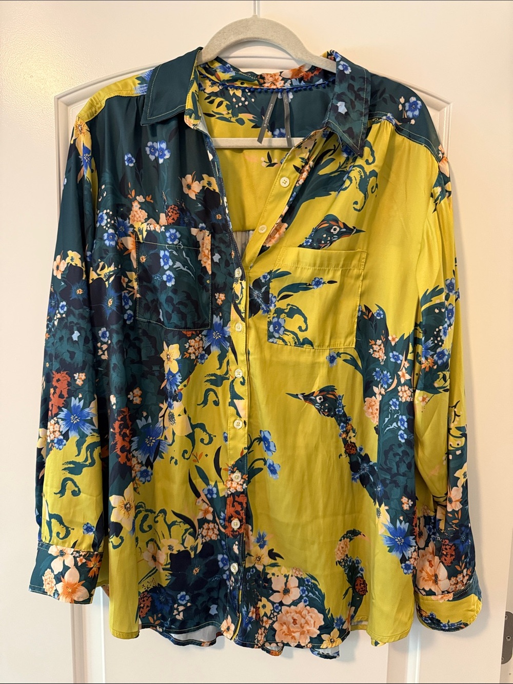Anthropologie Two-Tone Floral Button-Down Blouse in Yellow & Dark Green